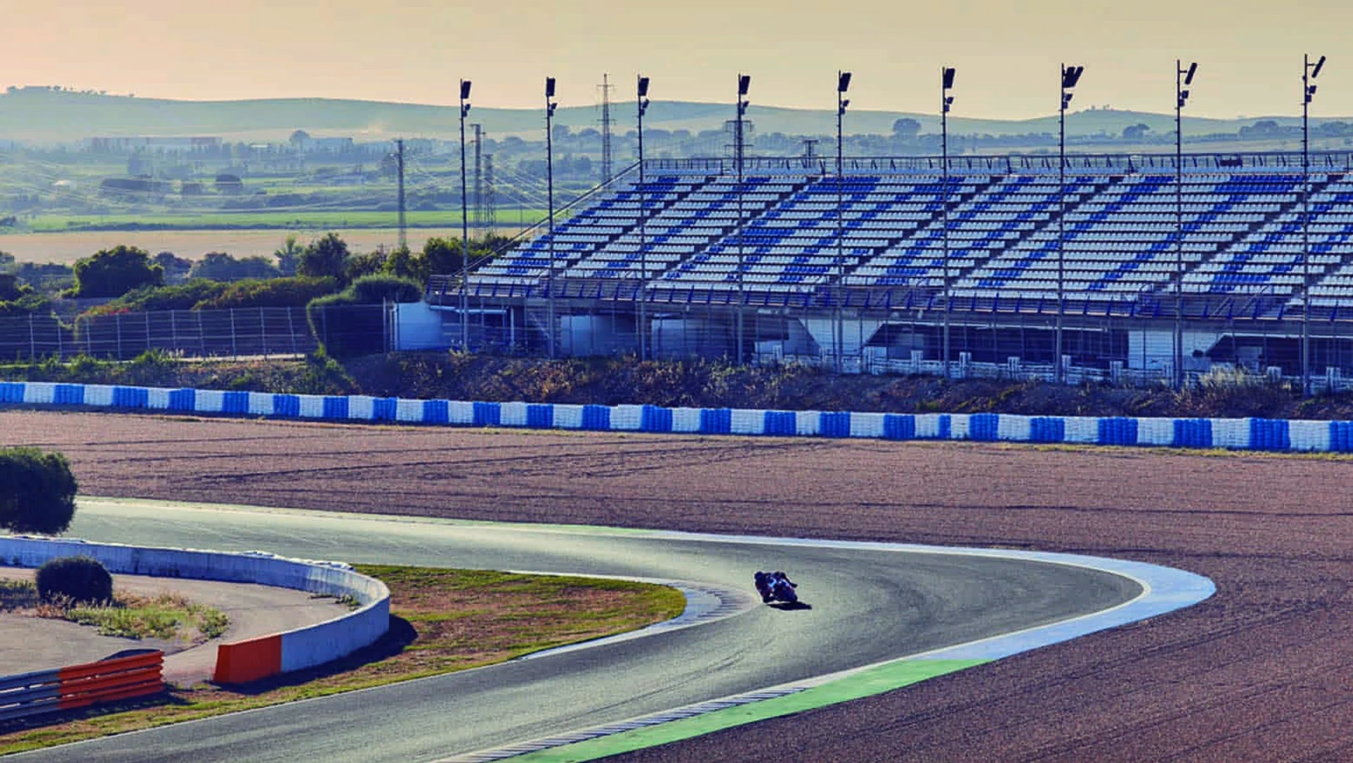 Cbr1000rr R Fireblade Sp Galeria De Imagem 50 - 50 de 55