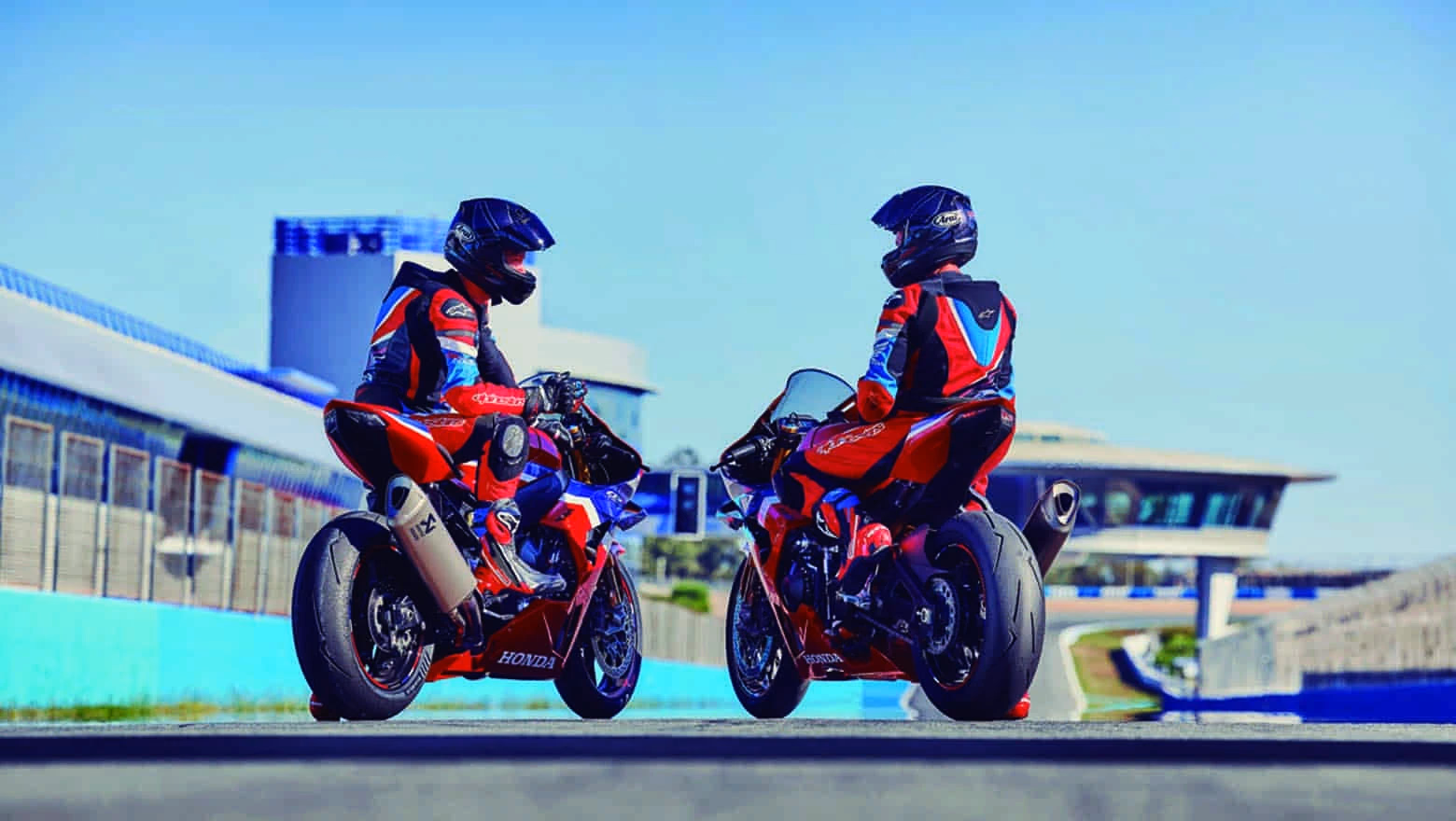 Cbr1000rr R Fireblade Sp Galeria De Imagem 25 - 25 de 55