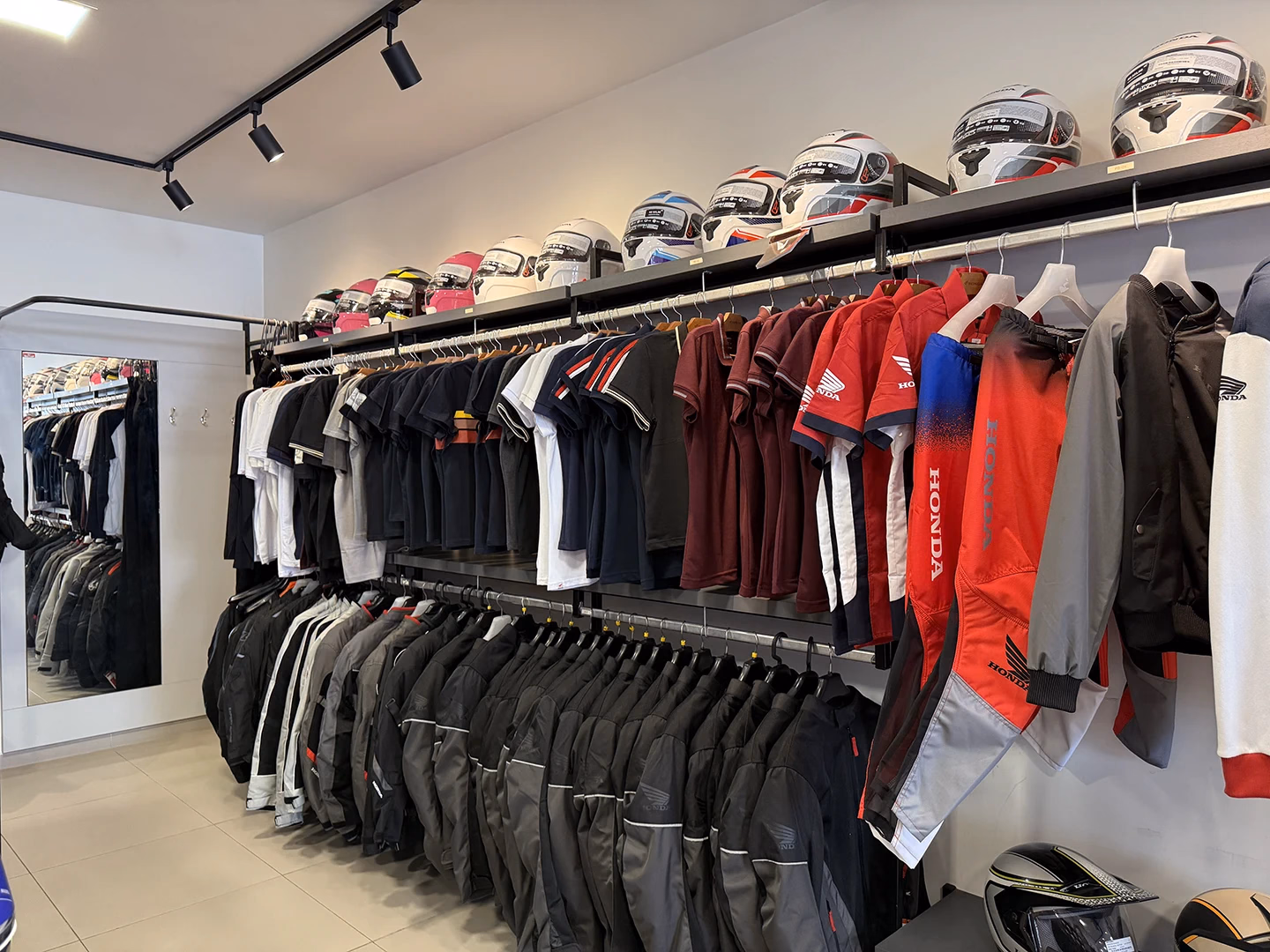Atlântica Motos - Honda Store - 13 de 23